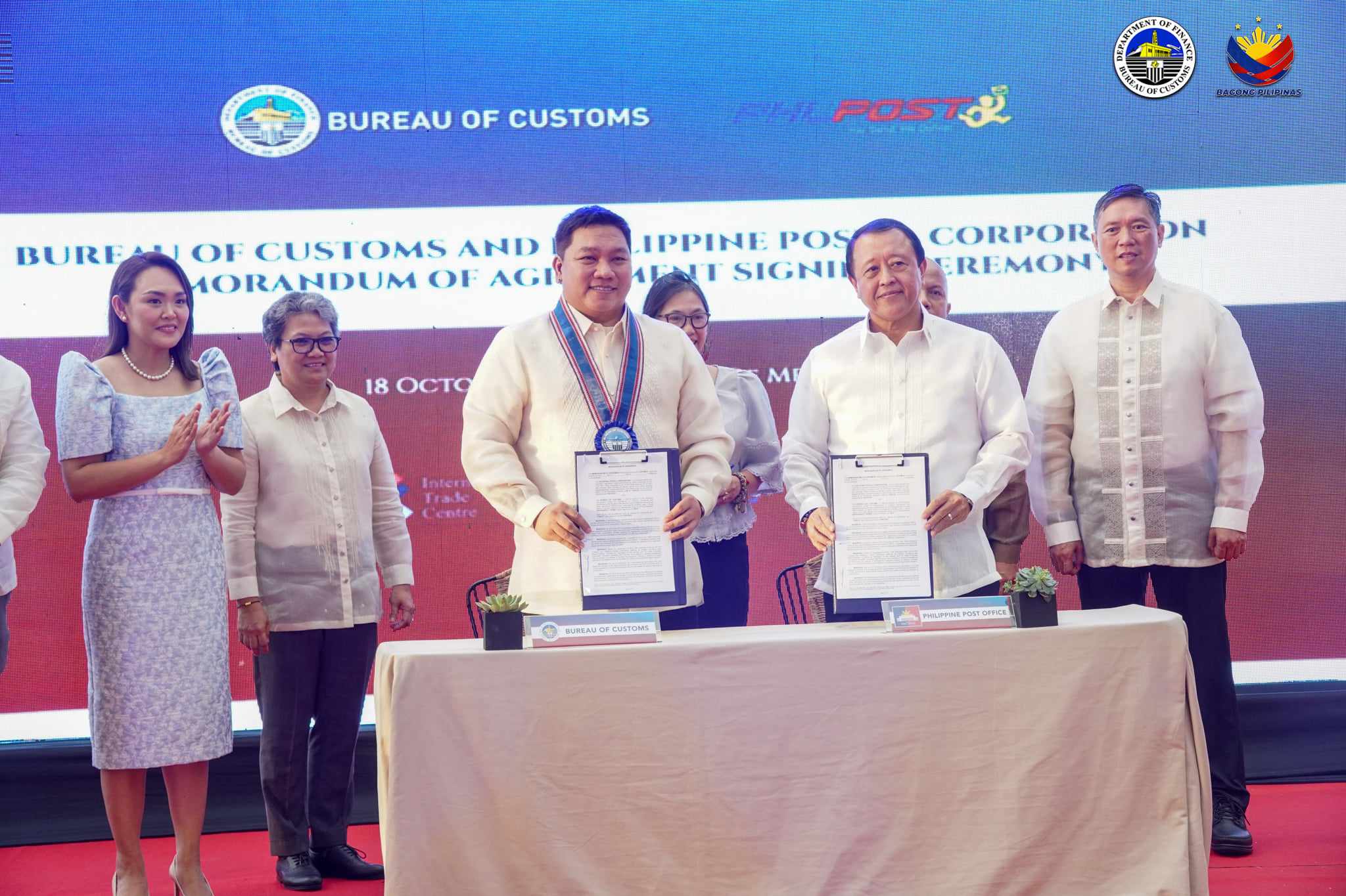 PHLPost and Customs ink MOA for efficient postal and customs transactions