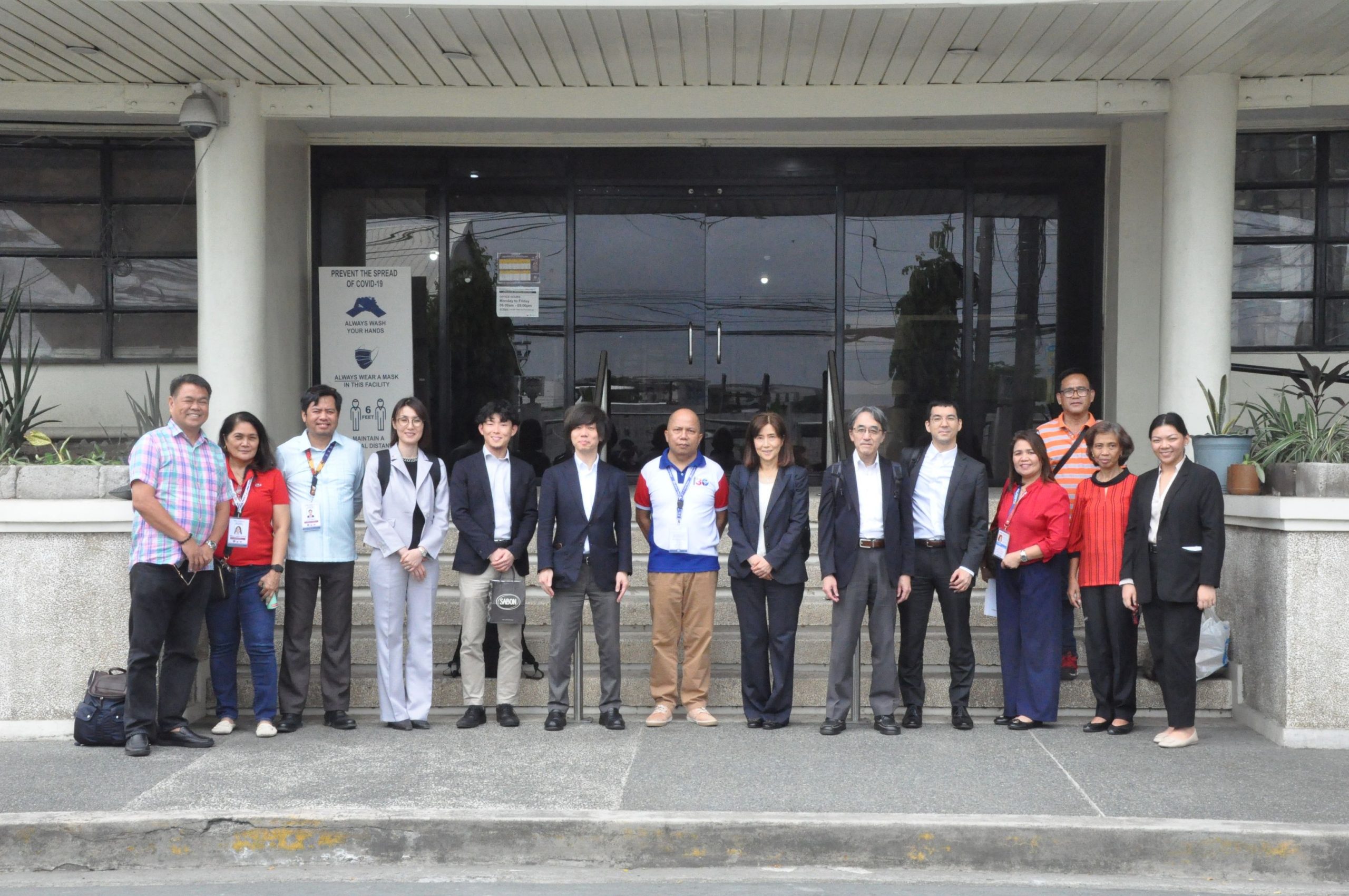 Japanese delegates conducts mission visit to PHLPost