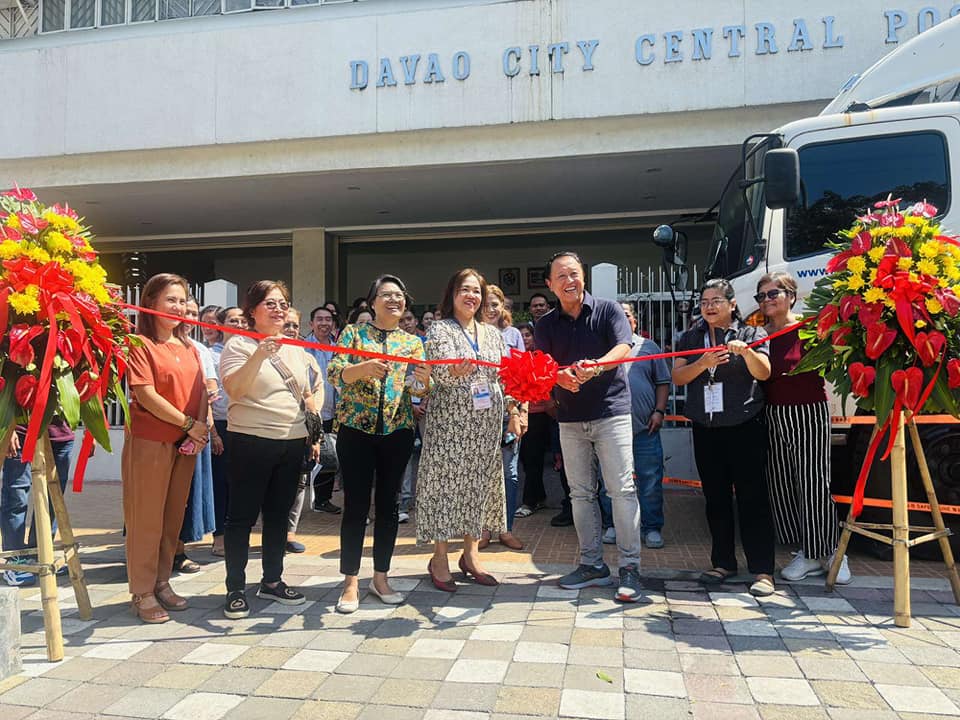 PHLPost Davao City opens first ever Drive-Thru Postal Service in the country