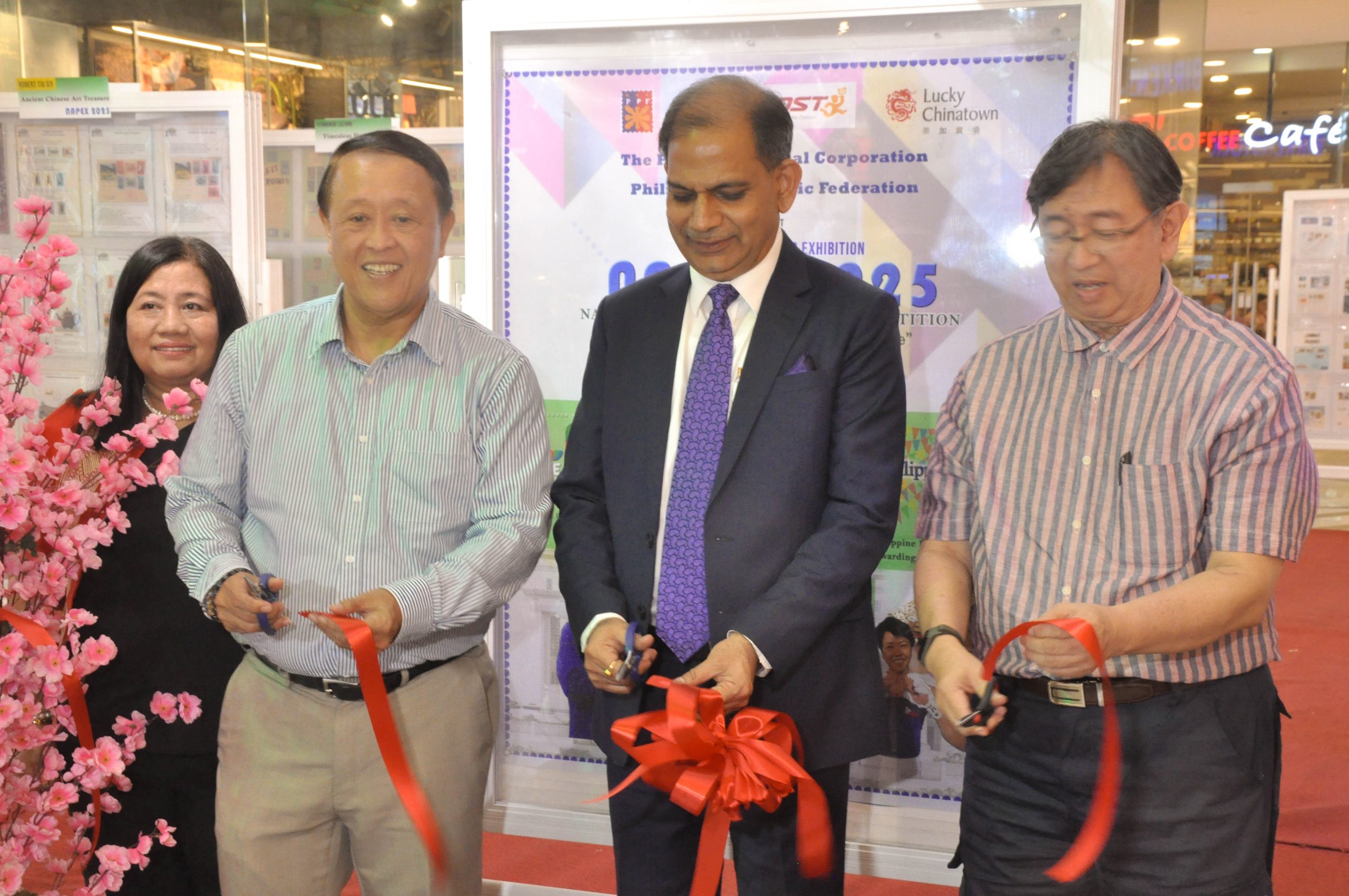 PHLPost holds biggest and exciting stamps event in the country